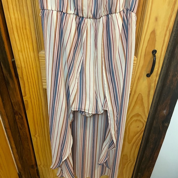 Adorable romper high low ROMPER - Picture 2 of 10